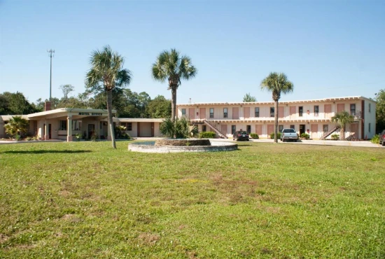 Accessible Luxury: Nassau Holiday Motel Yulee Welcomes You