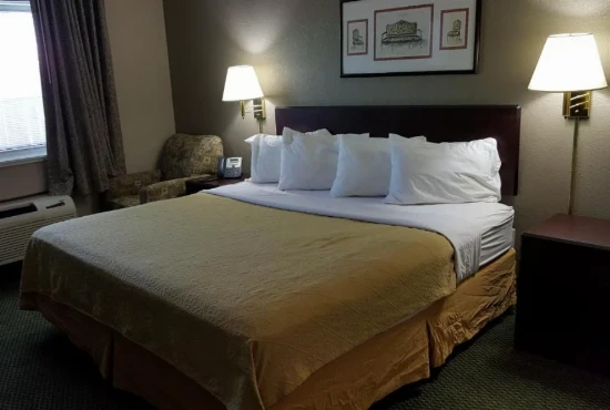 Experience Comfort and Convenience at Fairbridge Inn Express Gurnee