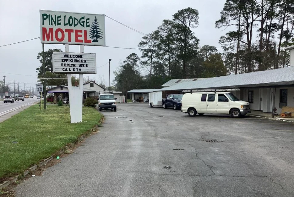 Pine Lodge Motel Baxley GA: Your Cozy Retreat Awaits